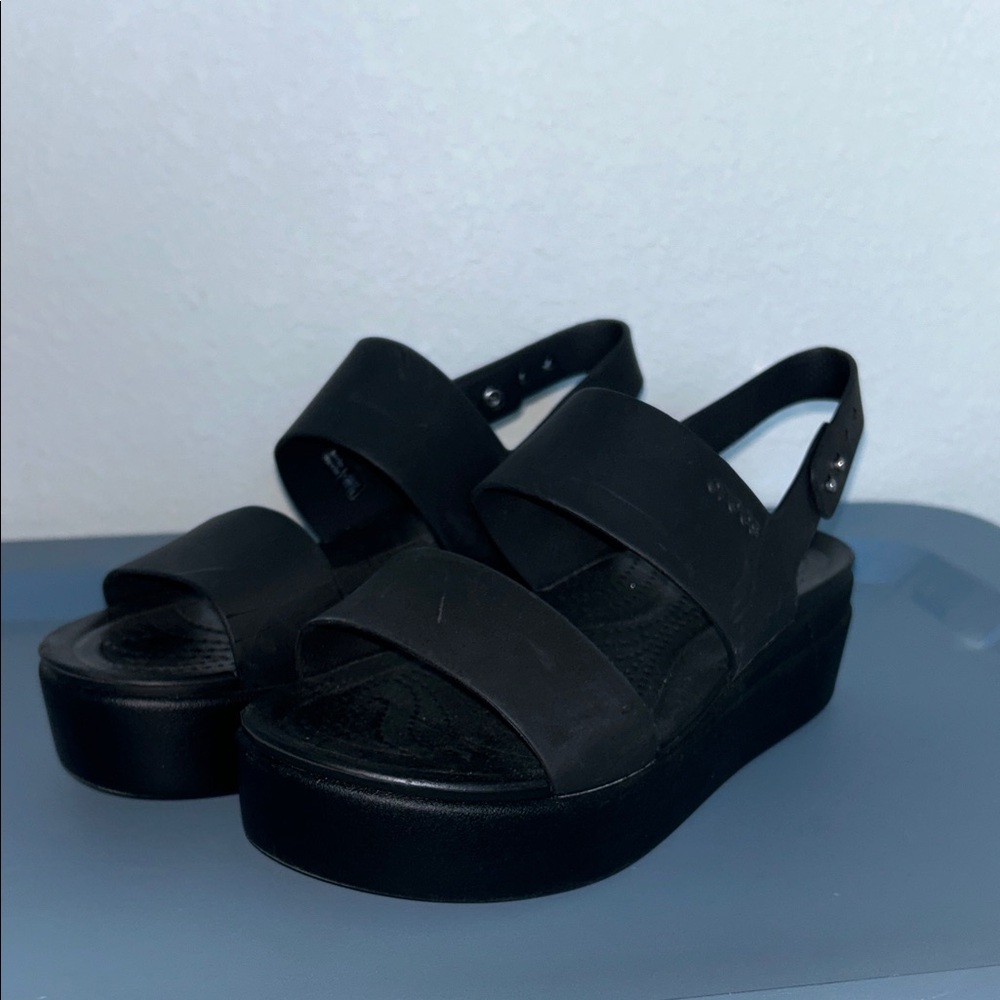 CROCS Black Platform Sandals